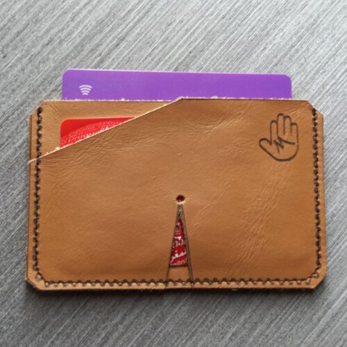Carteira Minimalista Porta Cartões Couro Legítimo com Detalhes a Laser