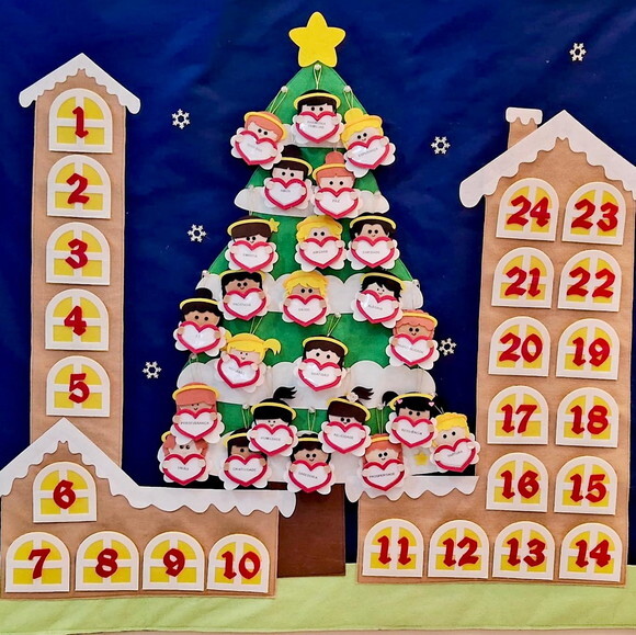 Calendário do Advento e Árvore Montessori