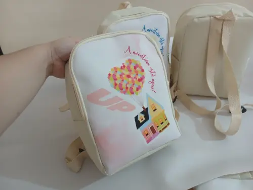Mochila personalizada sem vivo(borda)