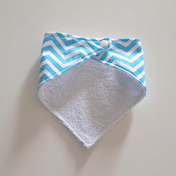 Babador atoalhado bandana Chevron Azul Royal