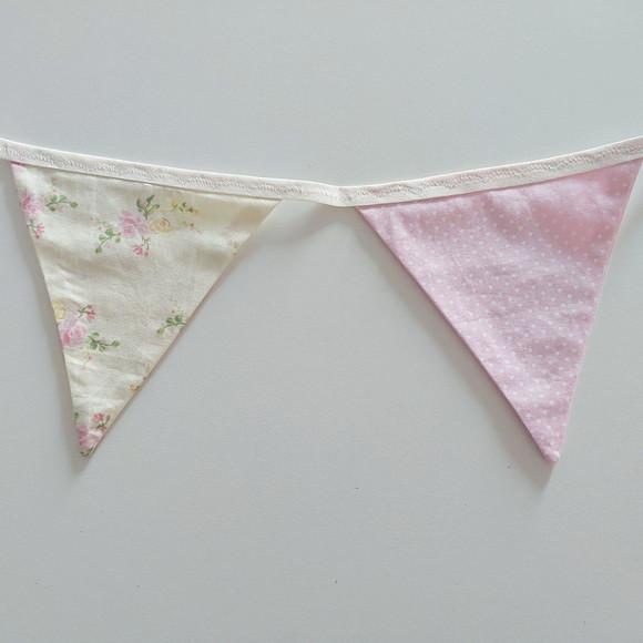 Bandeirinhas de Tecido Liberty Amarelo e Poá Rosa e Branco