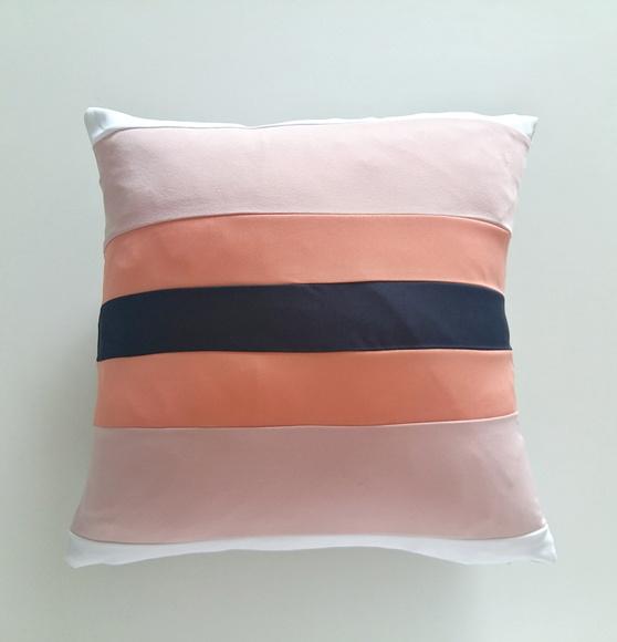 Capa de Almofada Mix Azul salmão rosa e branca