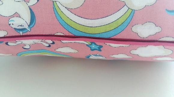 Capa de Almofada Unicórnio Rosa com vivo pink