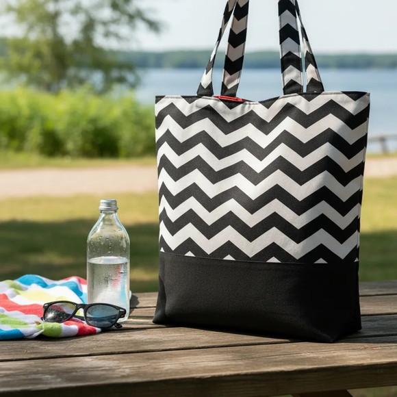 Tote Bag Chevron Branco e Preto / Laranja