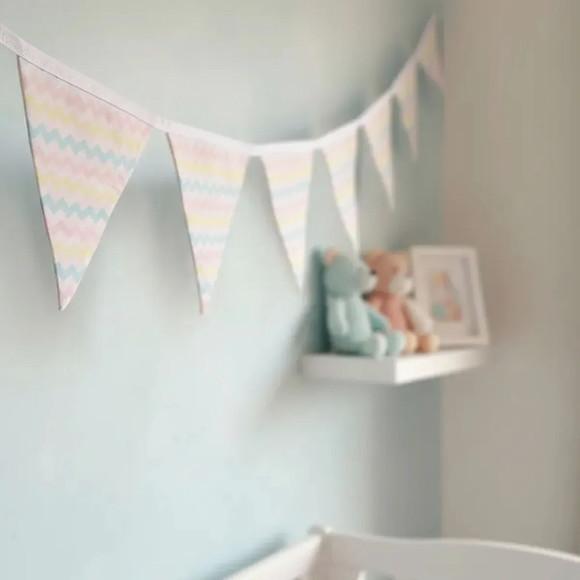 Varal de Bandeirolas em Tecido Candy Colors Chevron