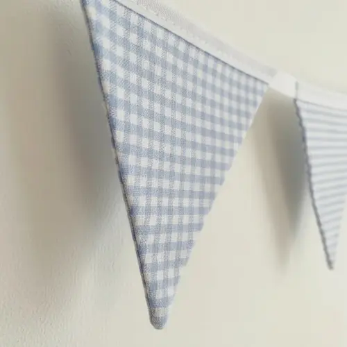Bandeirinhas Em Tecido Xadrez Vichy Azul E Branco