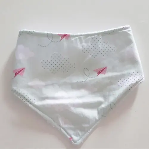 Babador atoalhado bandana nuvem verde