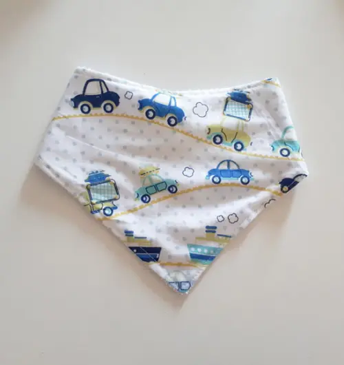 Babador atoalhado bandana Viagem