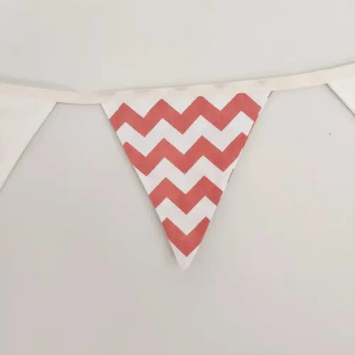 Bandeirinhas em Tecido Multicolor Chevron