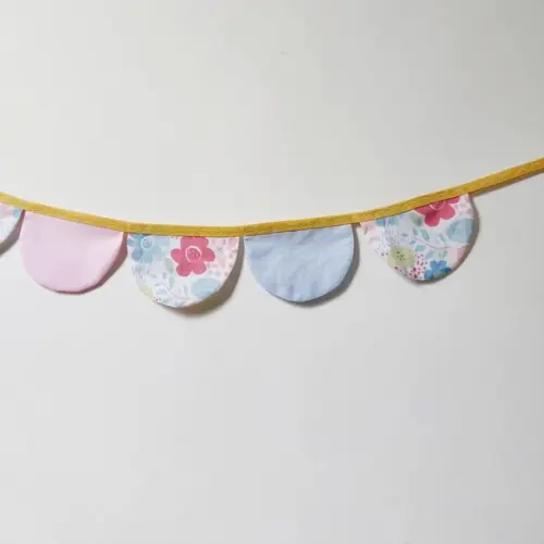 Bandeirola Varal Meia-lua Tecido Decoração Infantil