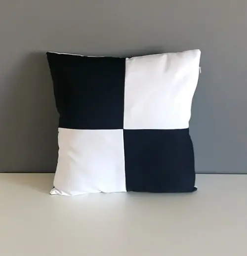 Capa de Almofada Bicolor Quadrados