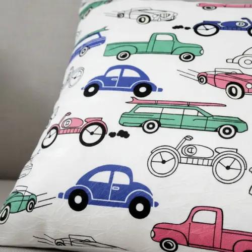 Capa de Almofada Carros & Motos Fundo Branco