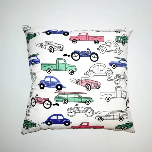 Capa de Almofada Carros & Motos Fundo Branco