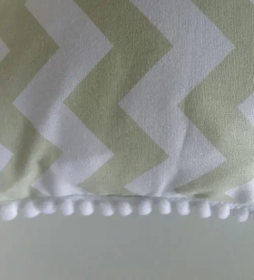 Capa de Almofada Chevron Pistache grelot