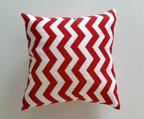 Capa de Almofada Chevron Vermelho Branco 45 cm x 45 cm