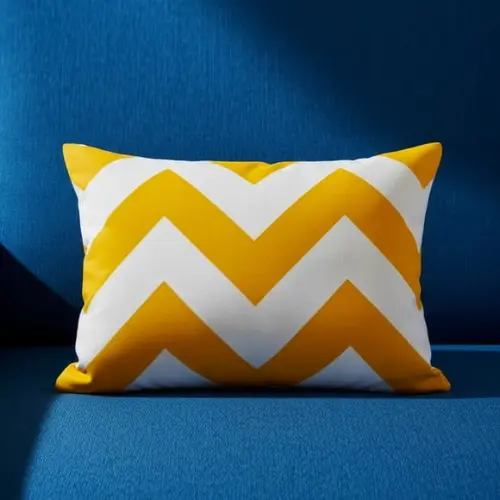 Capa de Almofada Maxi Chevron Amarelo 30 cm x 45 cm