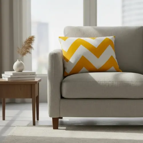 Capa de Almofada Maxi Chevron Amarelo 30 cm x 45 cm