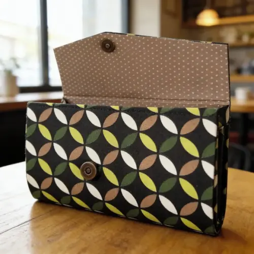 Clutch Artesanal em Tecido