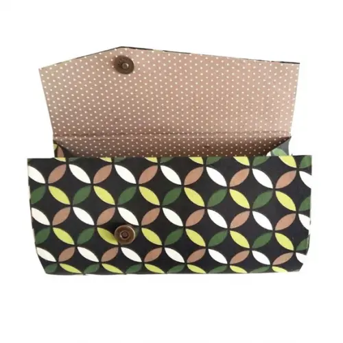 Clutch Artesanal em Tecido