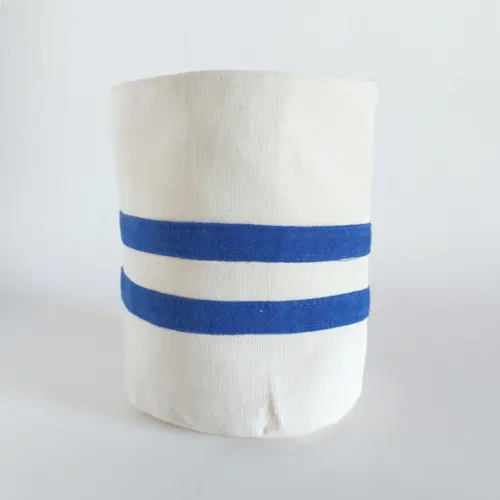 Eco Cesto de Tecido Cru e Listras Azul Escuro