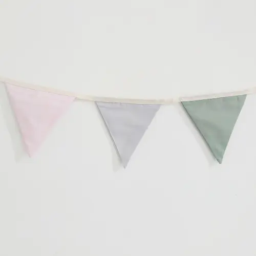 Bandeirinhas Em Tecido Colorido Para Decoração
