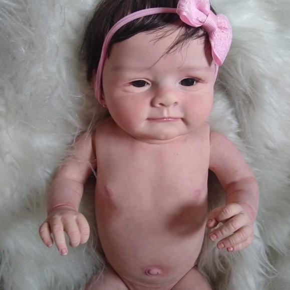 Bebe Reborn Menina Mary Pode Banho e Faz Xixi