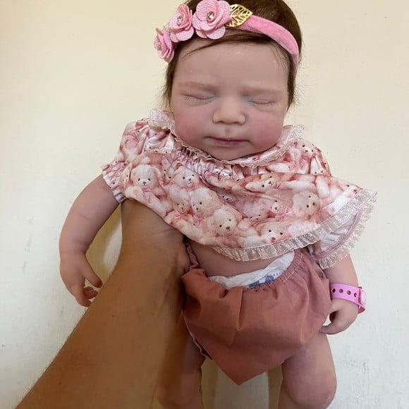 Bebe Reborn Silicone Sólido Menina Mama e Faz Xixi