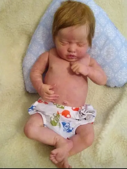Bebê Reborn indie menino com corpo inteiro siliconado