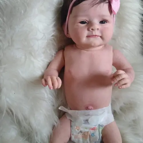 Bebe Reborn Menina Mary Pode Banho e Faz Xixi
