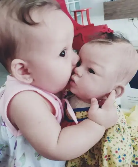 Bebê Reborn Por Aproximação Foto Presente Dia das Crianças