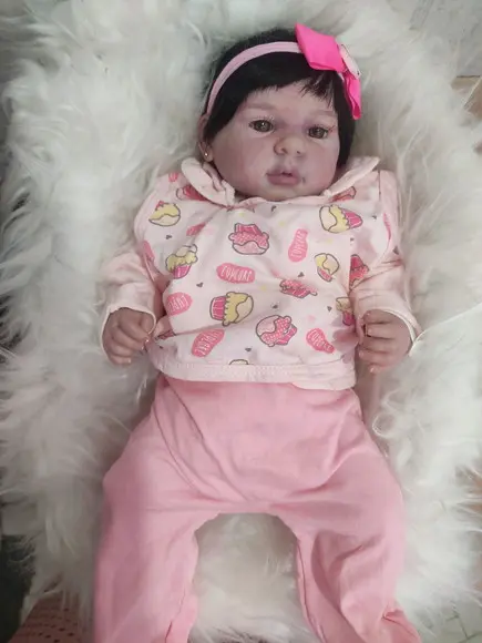 Boneca Reborn Menina