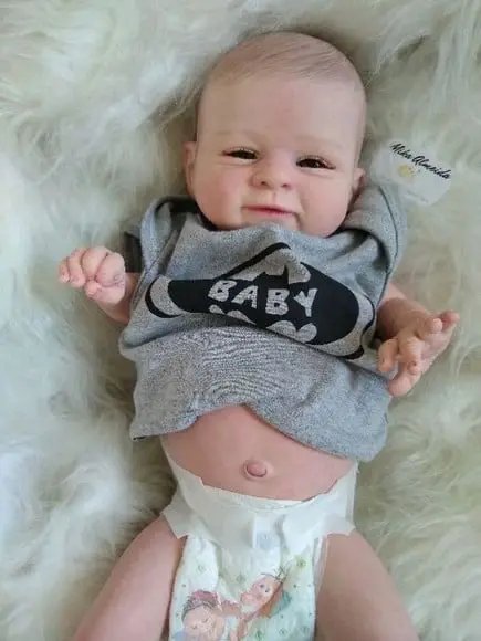 Lindo bebê reborn menino com corpo inteiro envio em 15 dias