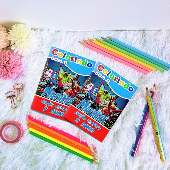 Livro de Colorir - Heróis