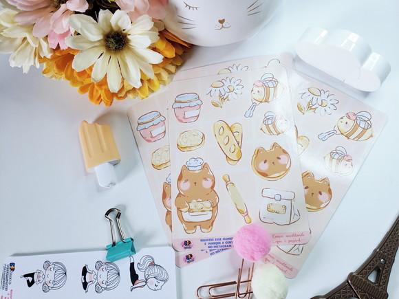 Stickers - Cartela De Adesivos Em Vinil - Bear And Bee