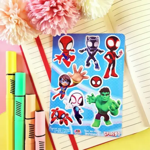 Cartela de Adesivos em Vinil - Spidey e Seus Amigos