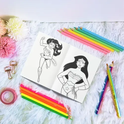 Livro de Colorir - Mulher Maravilha
