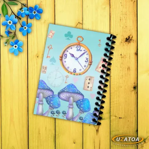 Caderninhos com Capa e Folhas Personalizados - Alice no País das
