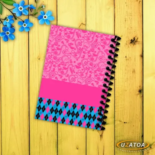 Caderninhos com Capa e Folhas Personalizadas - Monster High