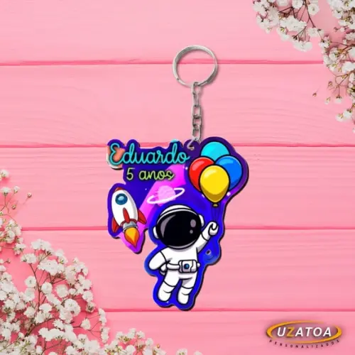 Chaveiro em mdf Personalizado - Astronauta