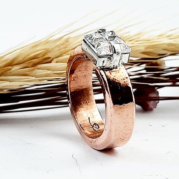 Anel Musa em Cobre, Prata e Zirconia