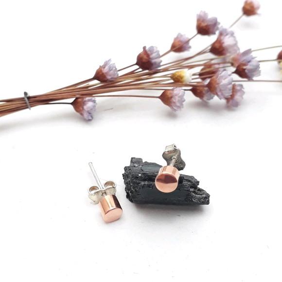 Mini Brinco em Cobre com Pino de Prata