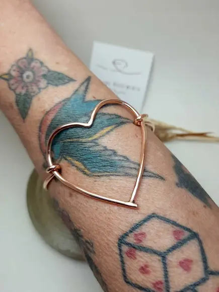 Pulseira de Cobre Puro Coração Vazado com Fecho