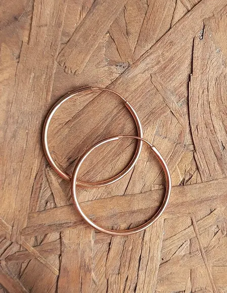 Brinco Argola Fechada em Cobre Puro
