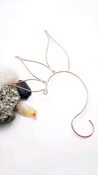 Earcuff Pétalas em Cobre