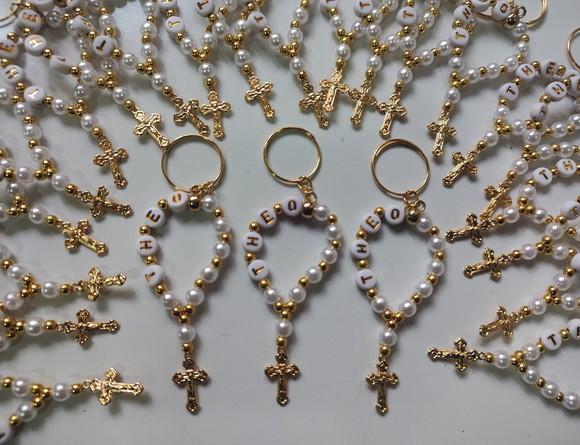 Mini Terço Chaveiro Personalizado Cruz Dourada