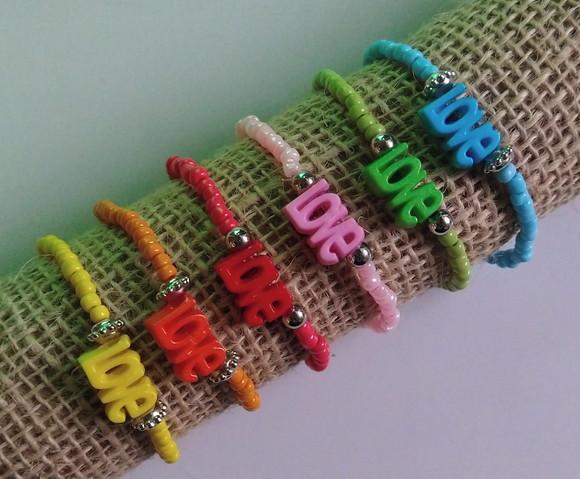 Kit com 6 Pulseiras Love ( Infantil e Adulto)