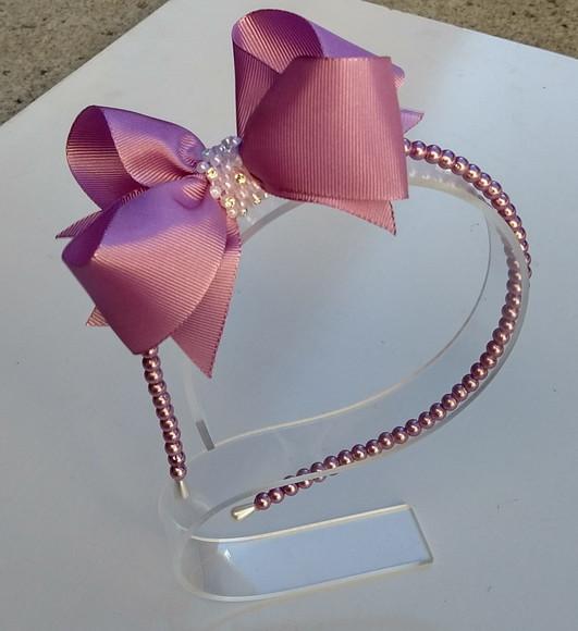 Tiara de Pérolas com Laço Lilás
