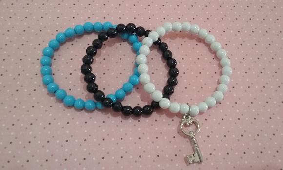 Kit de pulseiras Alice no país das maravilhas