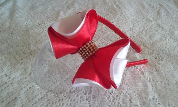 Tiara Laço Vermelho