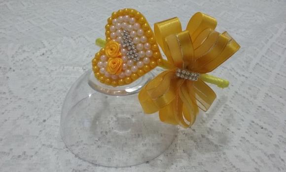 Tiara Coração Amarelo